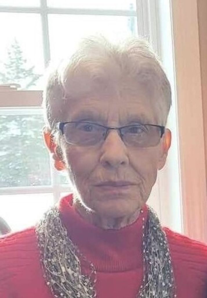 Roberta "Bobbie" Lausier