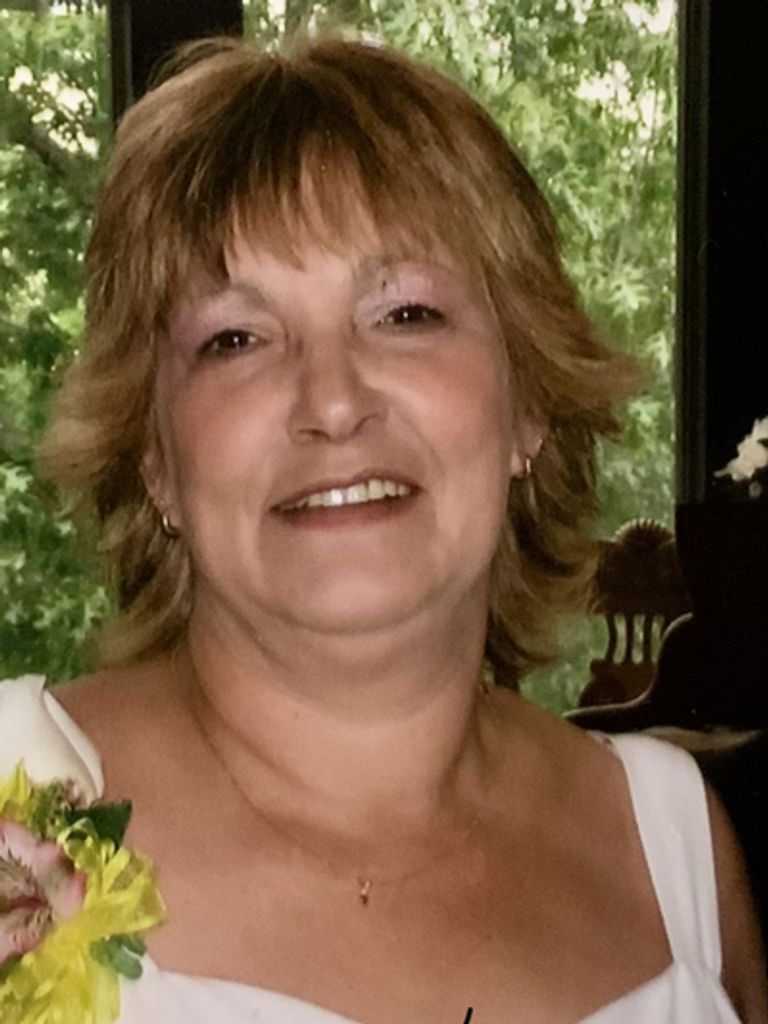 Paula Marie Chevalier Profile Photo