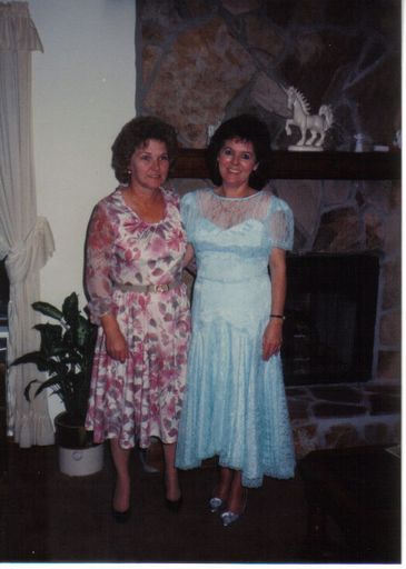 Myrtle Sanders Jonson photo gallery thumbnail 118 of 168