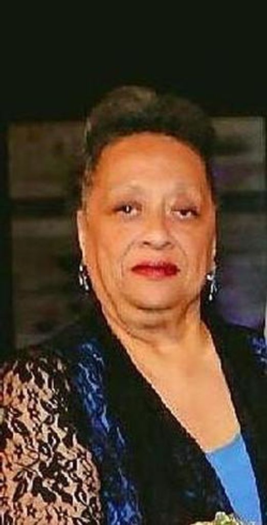 Lenora Lagarde Profile Photo