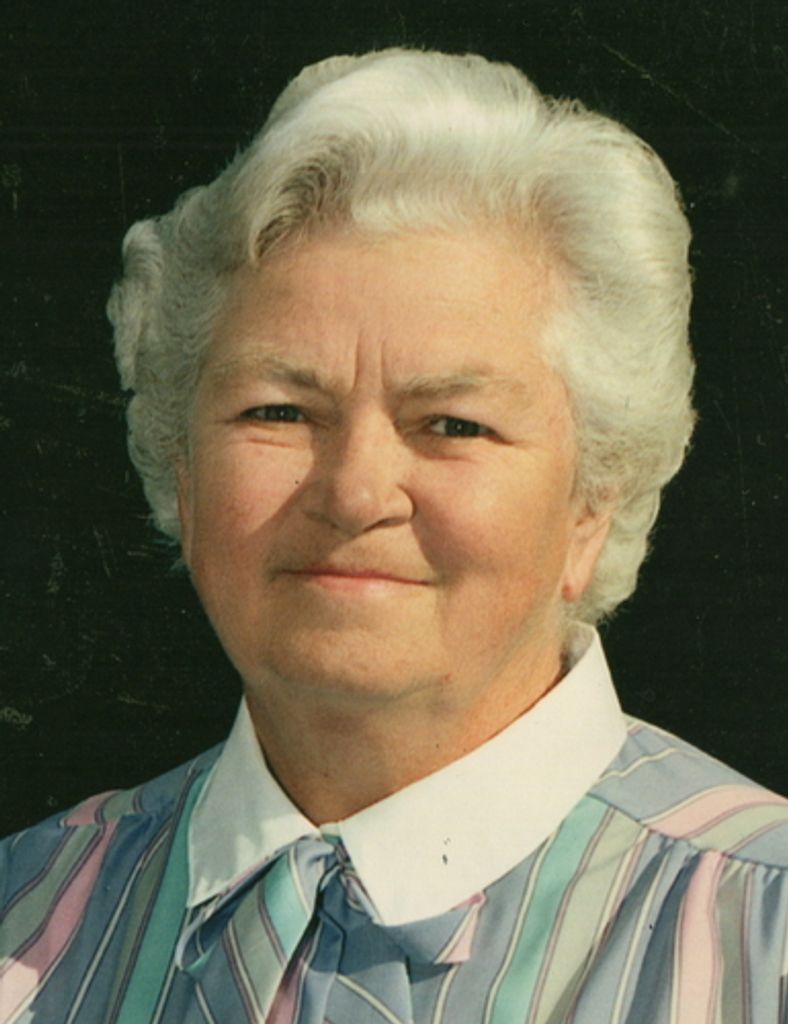 Helen M. Macisaac Profile Photo