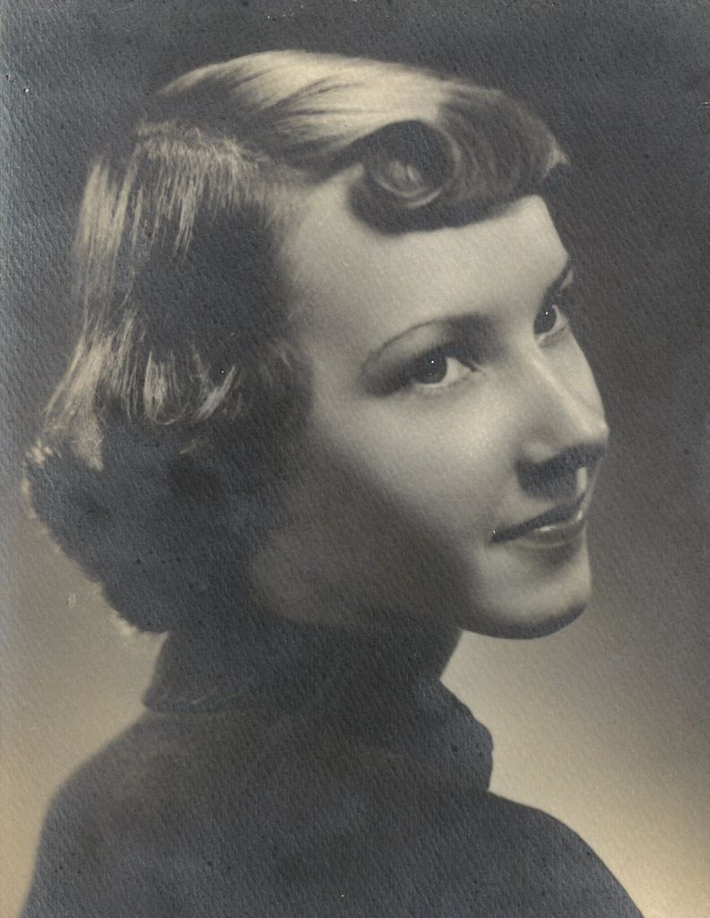 Jeanette C Pluris Profile Photo