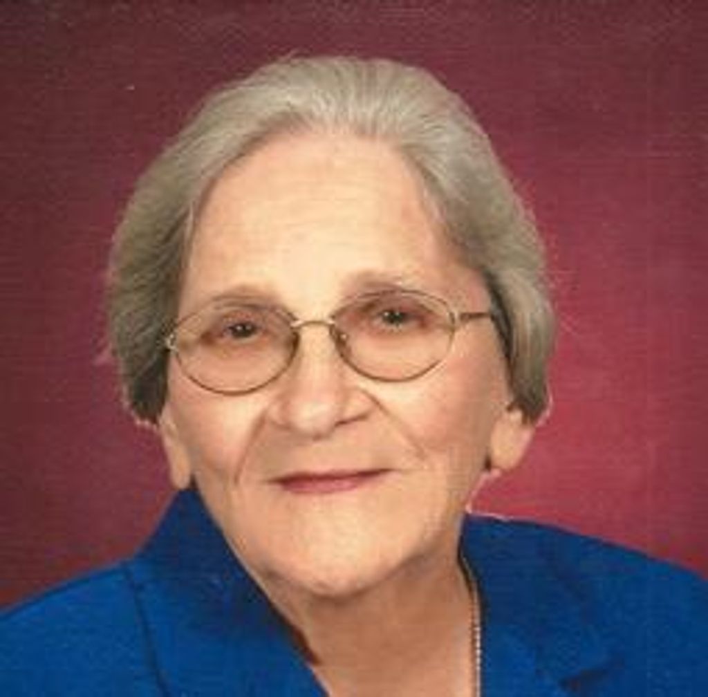 Lorraine Maxwell Farr Profile Photo