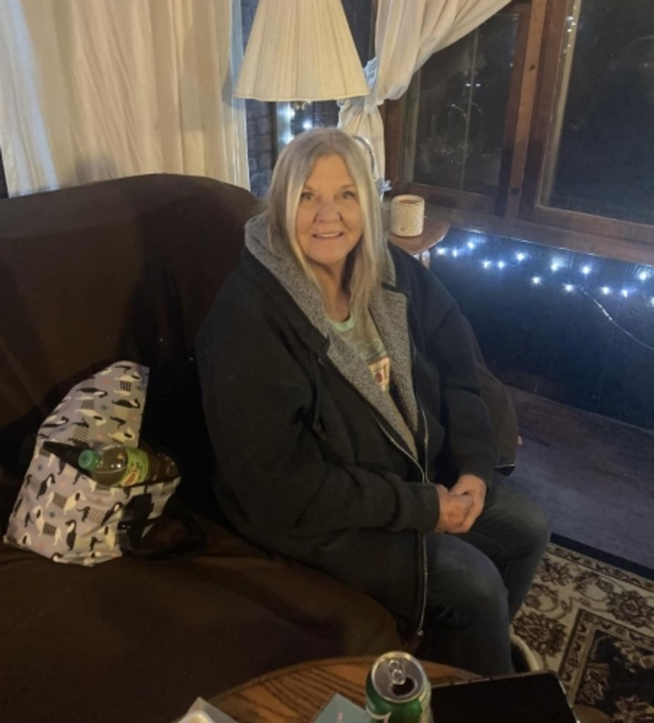 Donna Roberts Profile Photo