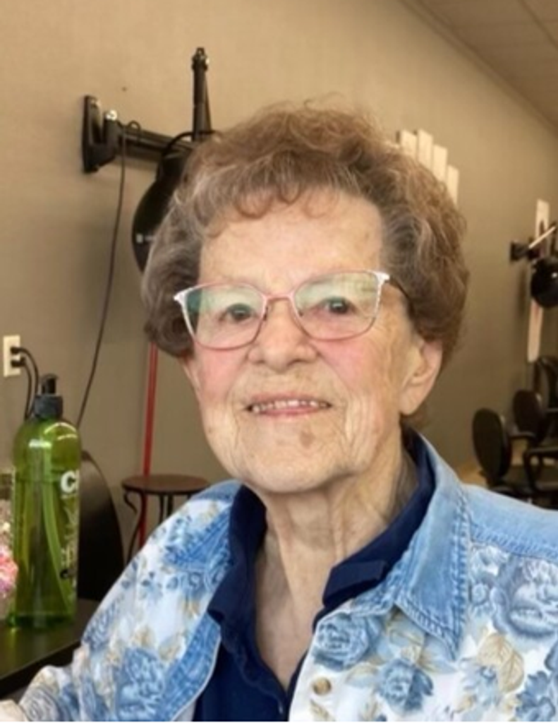 Mary Lou (Popelka) Roskoski Profile Photo