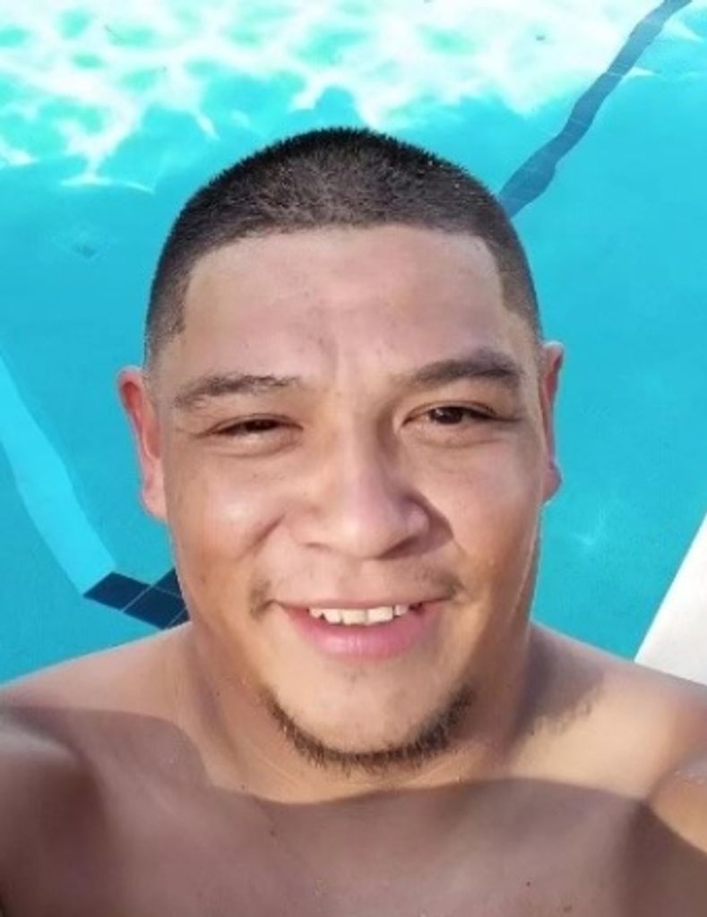 Roberto E. Hill Jr.  Profile Photo