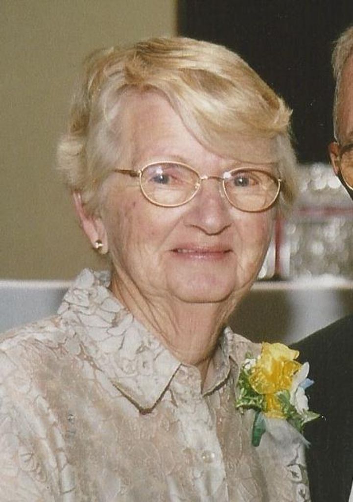 Rita V. (Grummel)  Helding
