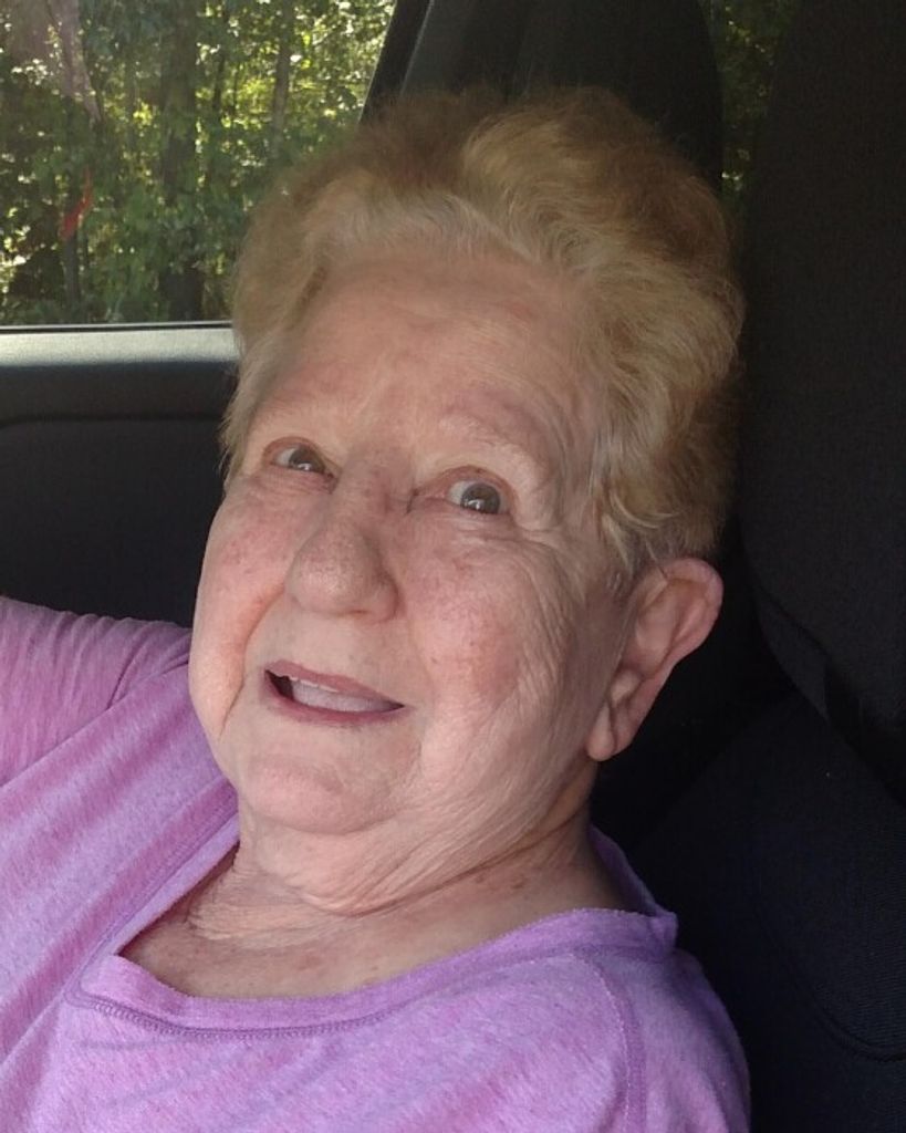 Joan Elaine (Davis)  Lowe Profile Photo