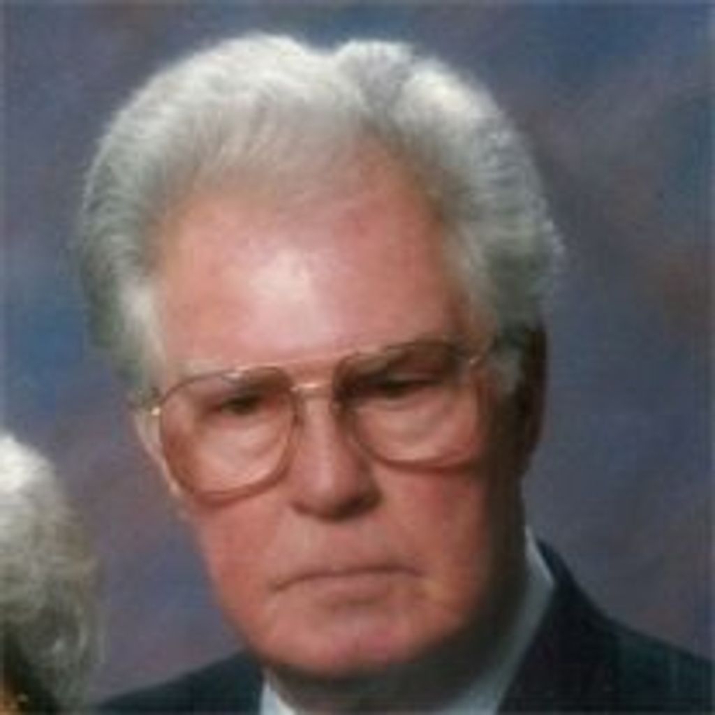 Dale  L. Snyder