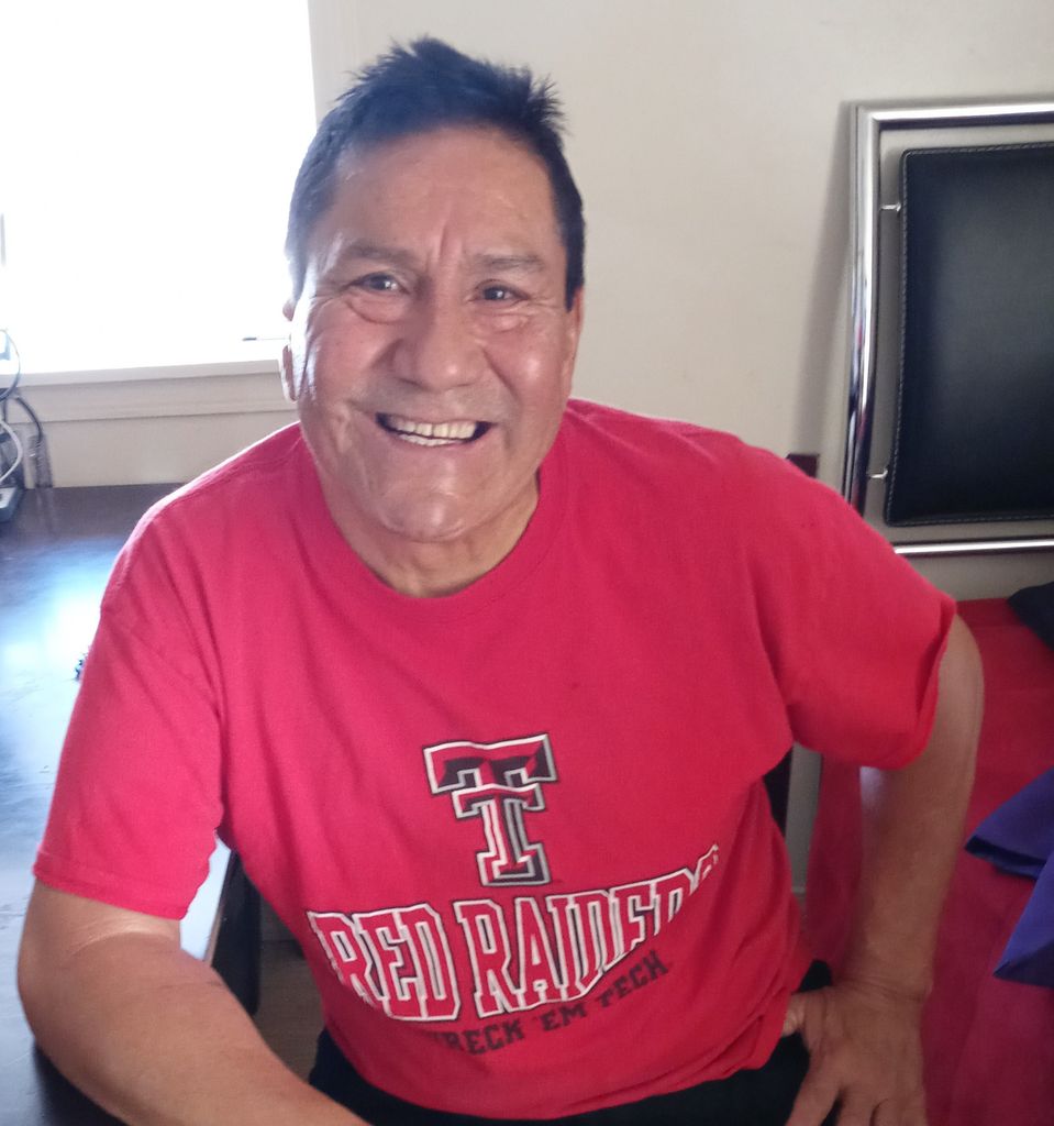 Pablo Ybarra Flores Profile Photo