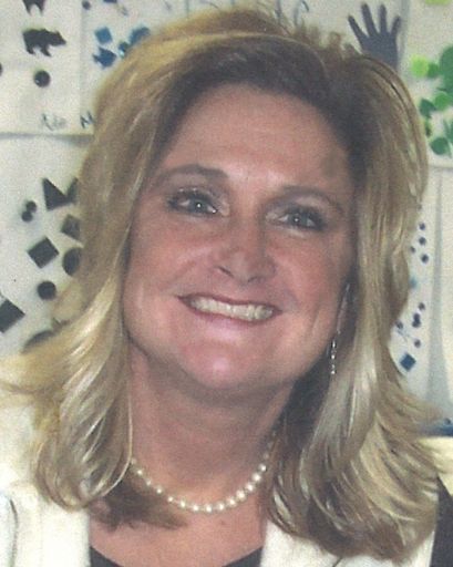 Lori Lee Sucha's obituary image
