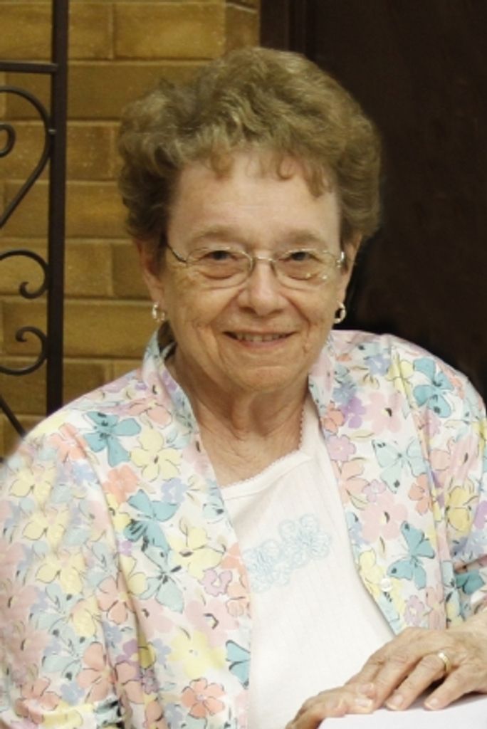 Lela May Aston Profile Photo