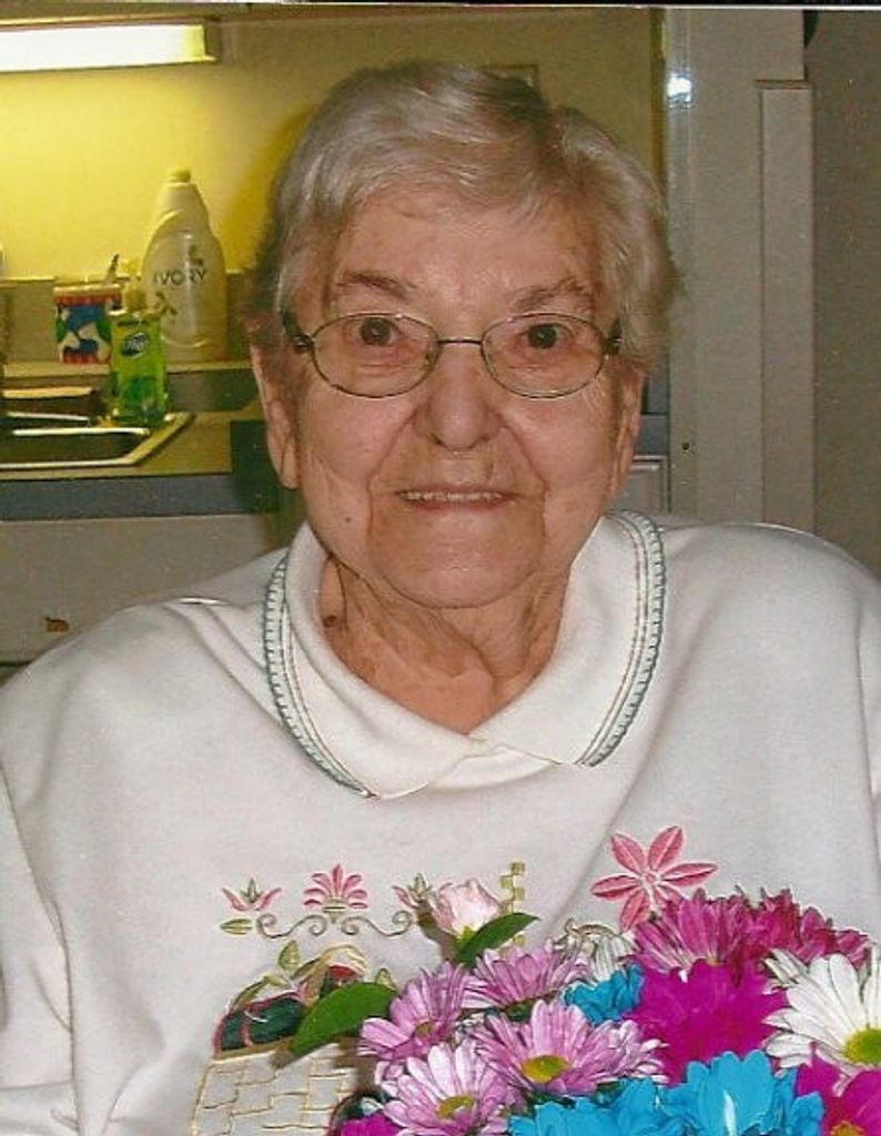Patricia Ann (Serwna)  Young