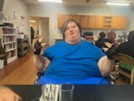 Eric Lee Lynn photo gallery thumbnail 18 of 49