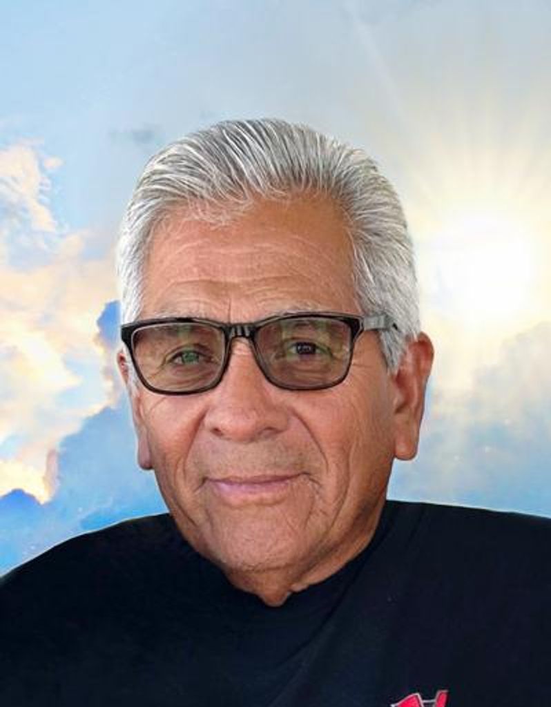 Joe Louis Navarro Profile Photo