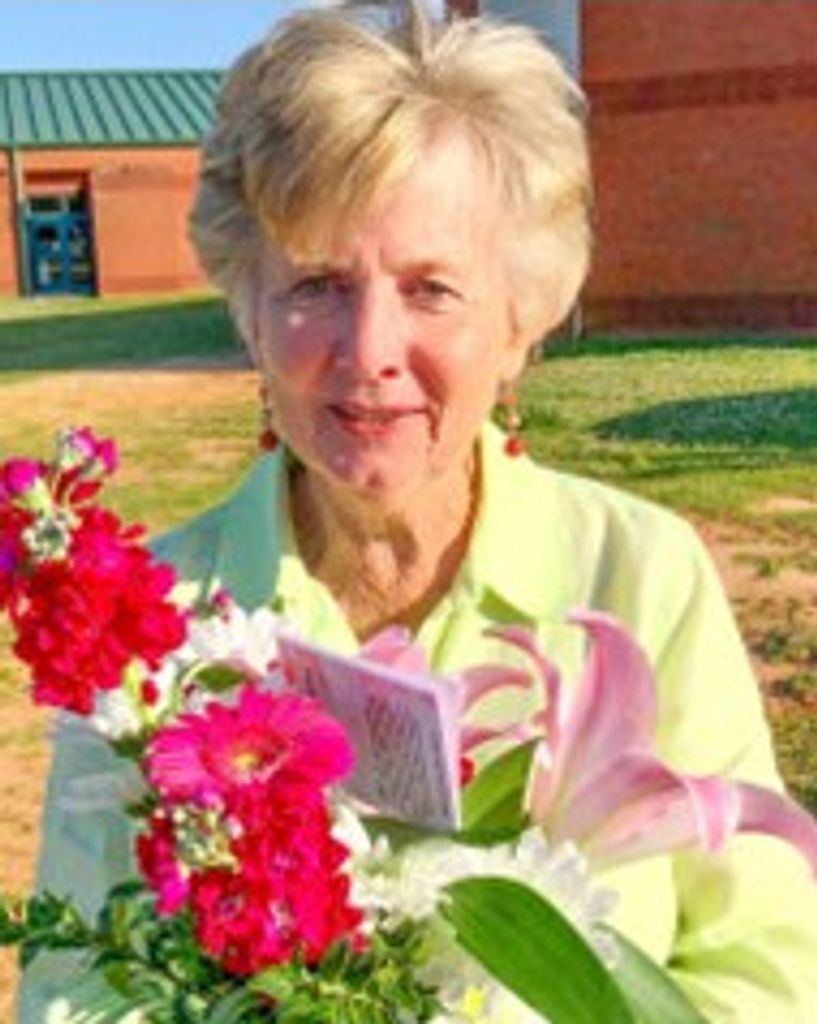 Nellie Grace Hill Profile Photo