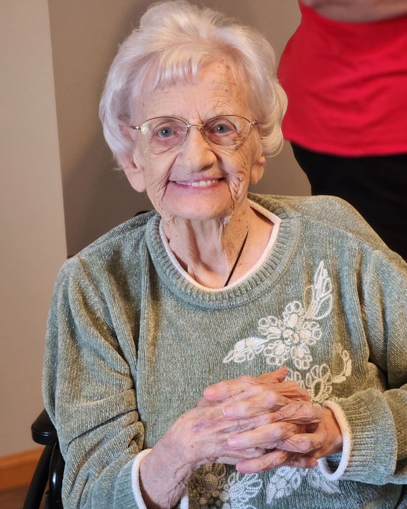 Carolyn Lois Johnson Profile Photo