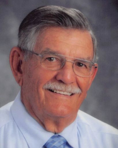 Leon Earl Estes's obituary image