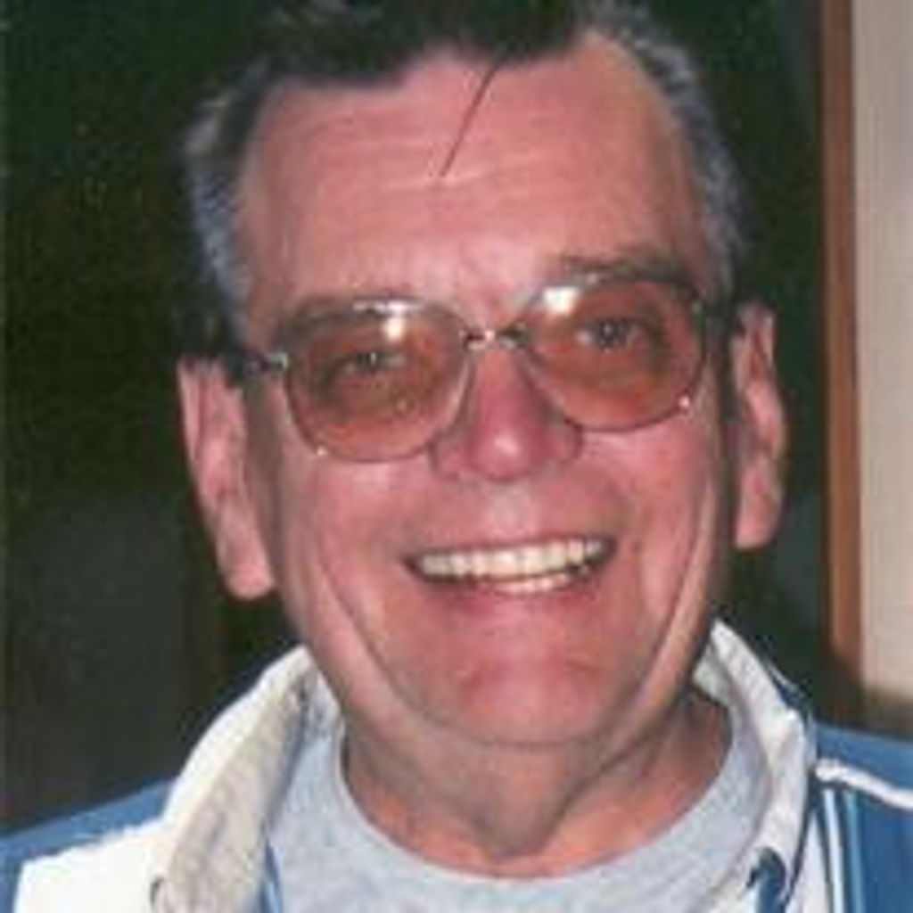 Robert "Bob" Schmitt