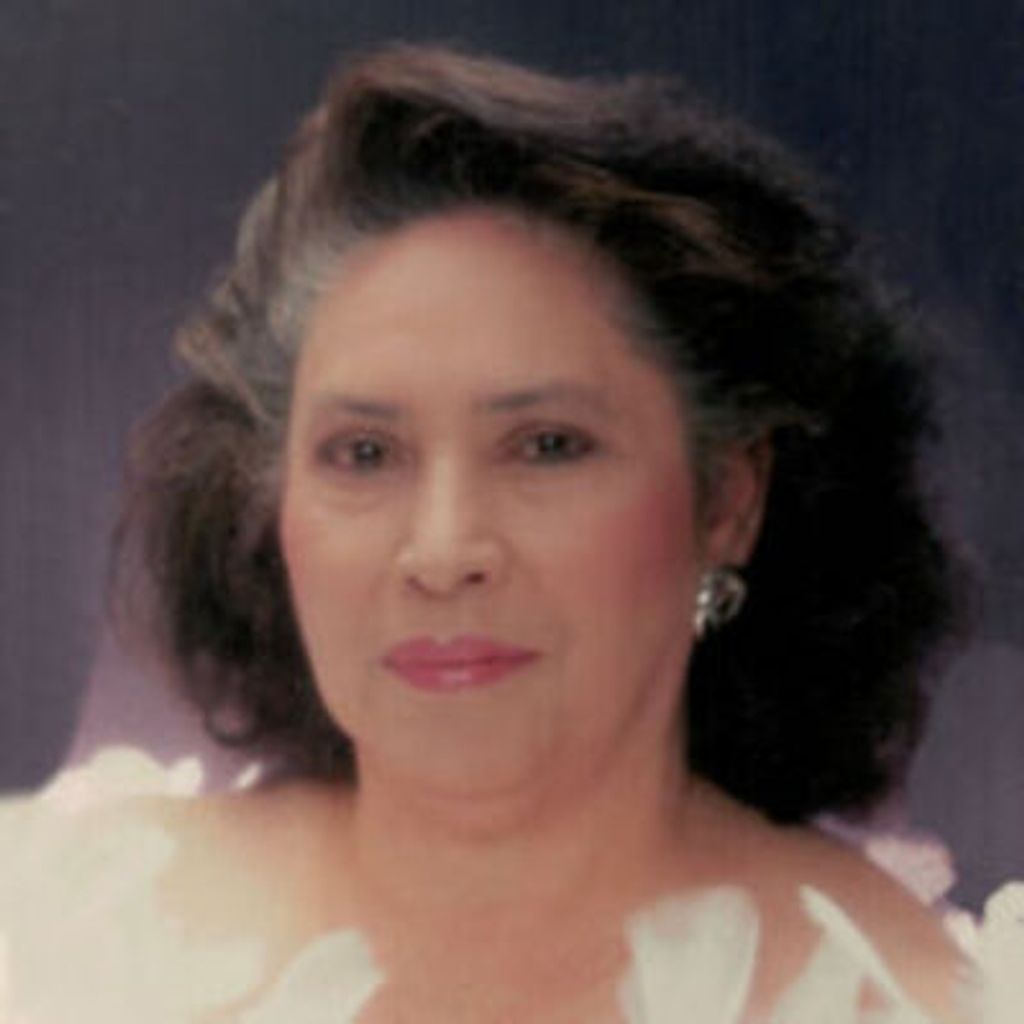 Esperanza Maynes Profile Photo