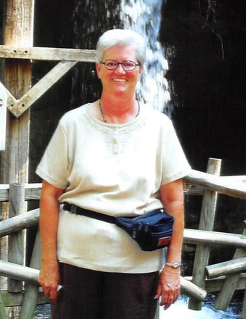 Vinia Lee (Morgan) Folsom