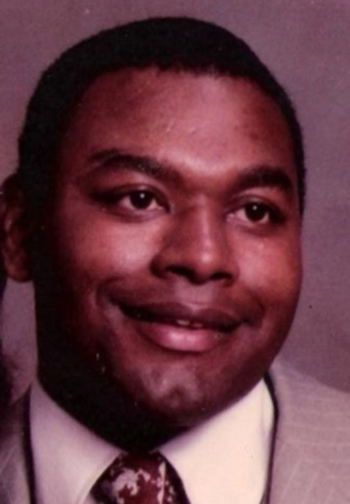 Carlton Elwood Thomas Profile Photo