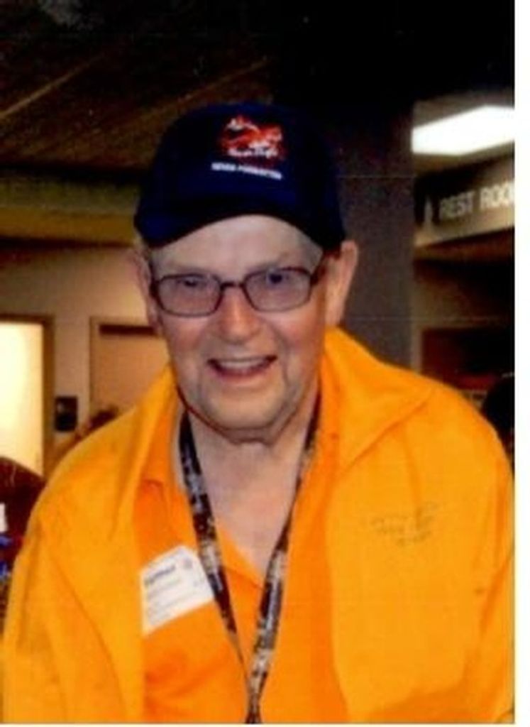 Robert L. "Farmer" Gierl Profile Photo