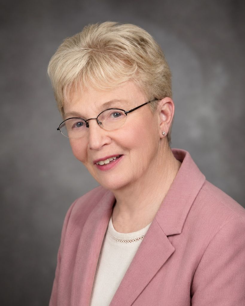 Marjorie J Eia