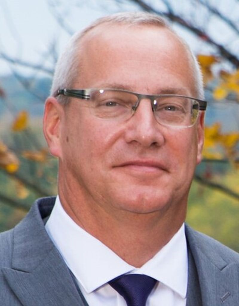Tim W. Headley