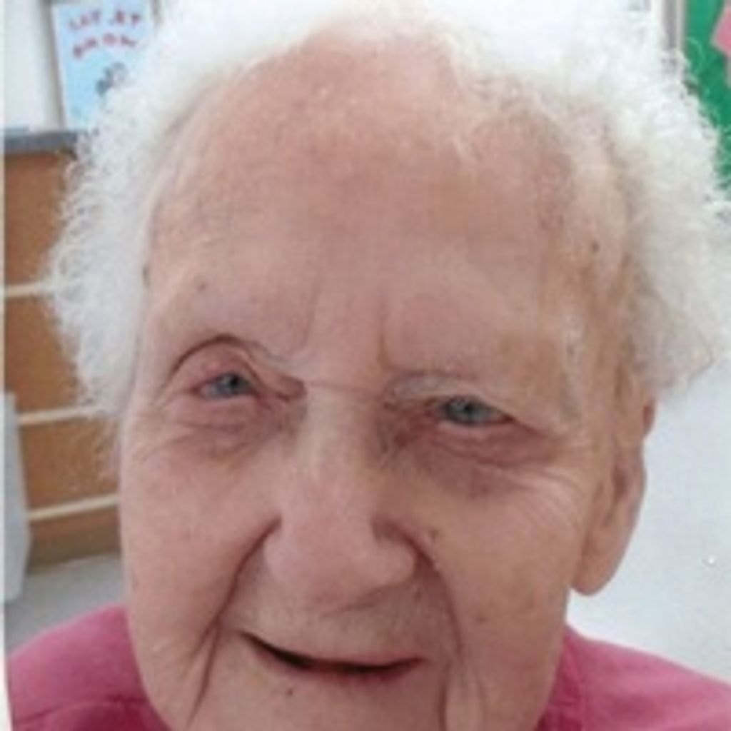 Lolita  Marie Dillie