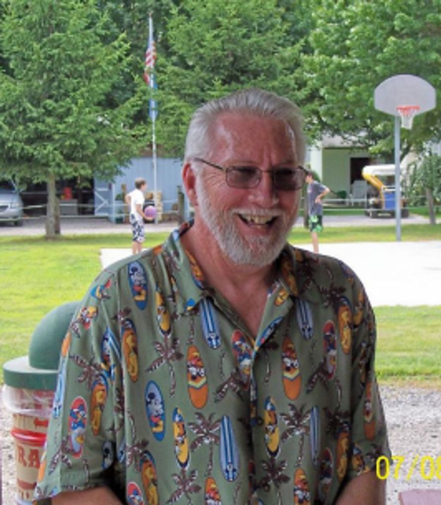 Paul Donsbach Profile Photo