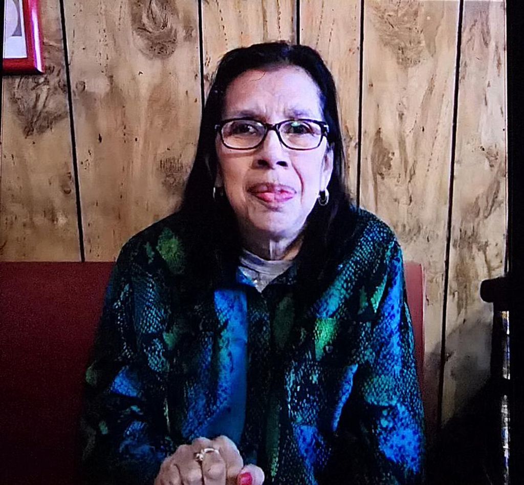 Gloria Castillo Profile Photo