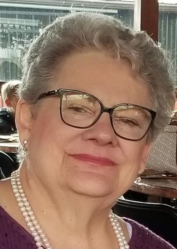 Sandra "Sandy" Kay Dickinson