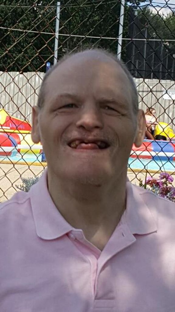 Hugh Vila Mcnab Profile Photo
