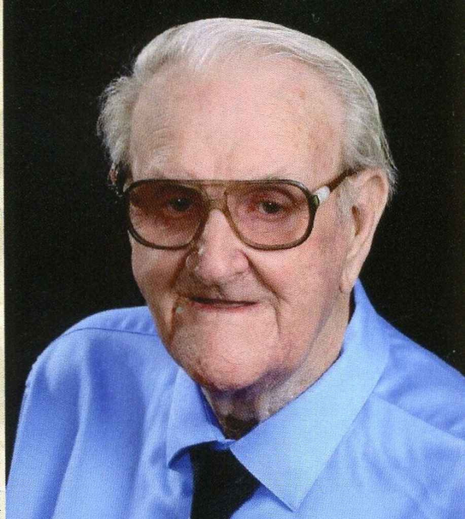 Mr.  Luther Earl Hall, 82