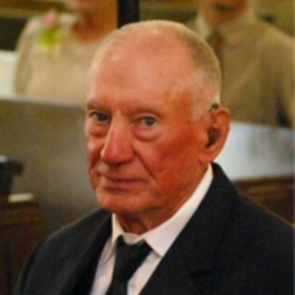 Dewey Lewis Profile Photo