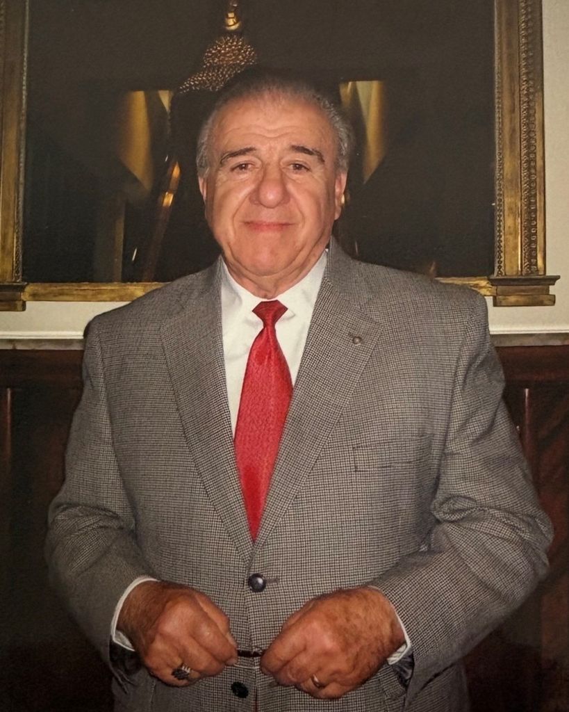 Peter Esraelian Profile Photo
