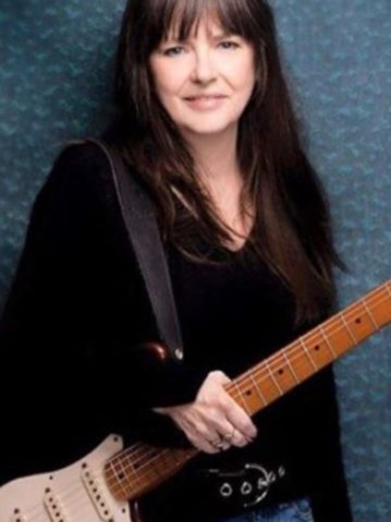 Cecily Wingsong