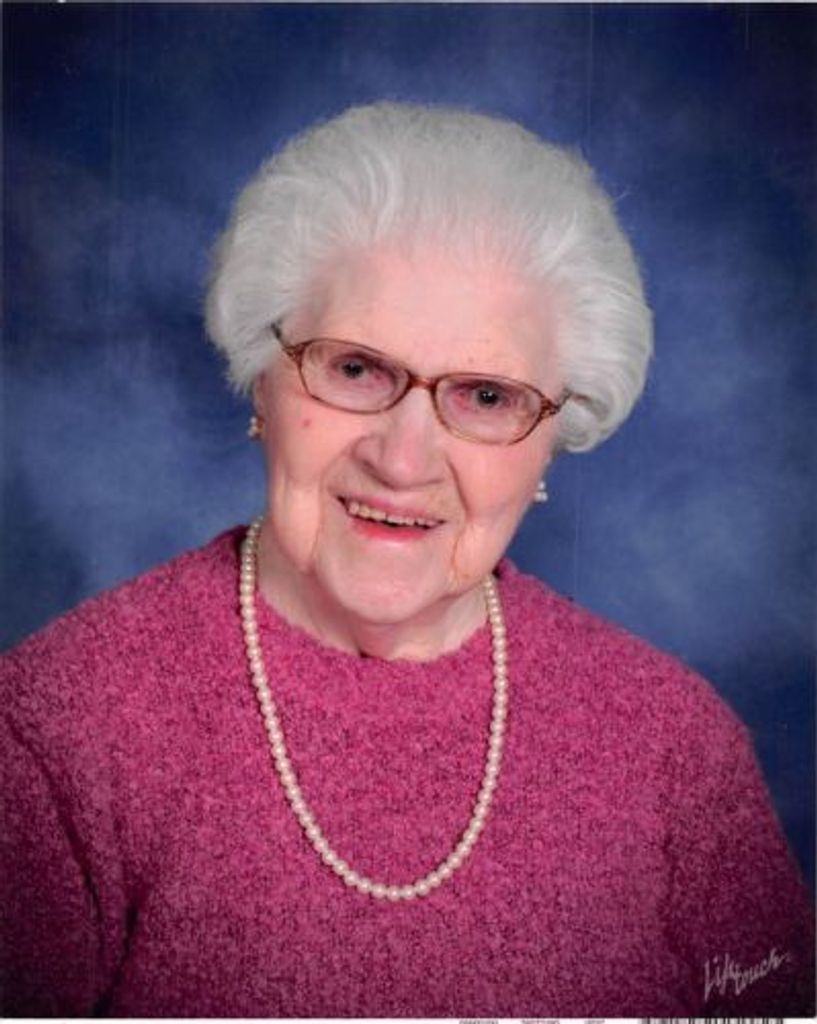 Victoria "Cora" Gross