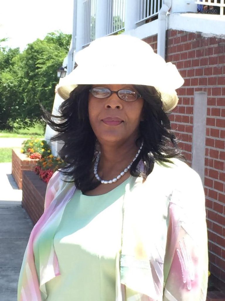 Shelia Lynn Hall Profile Photo