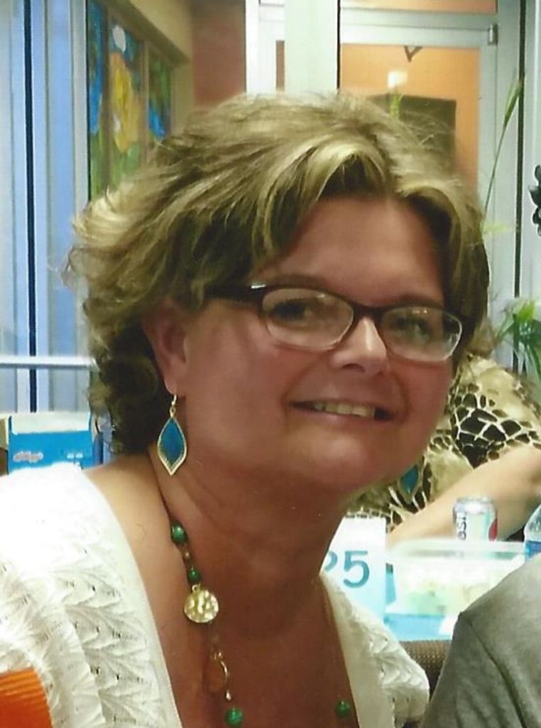 Starla Schmidt