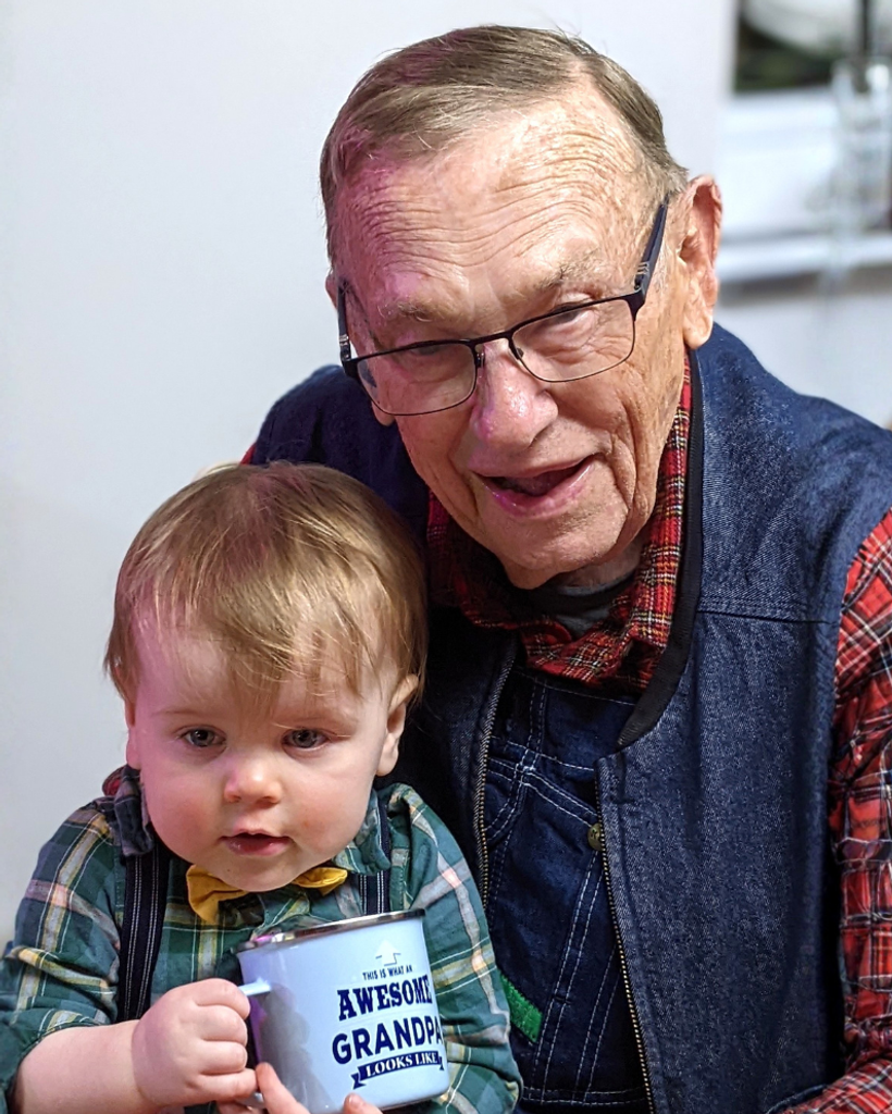 Arnold "Arnie" Clark Juhl