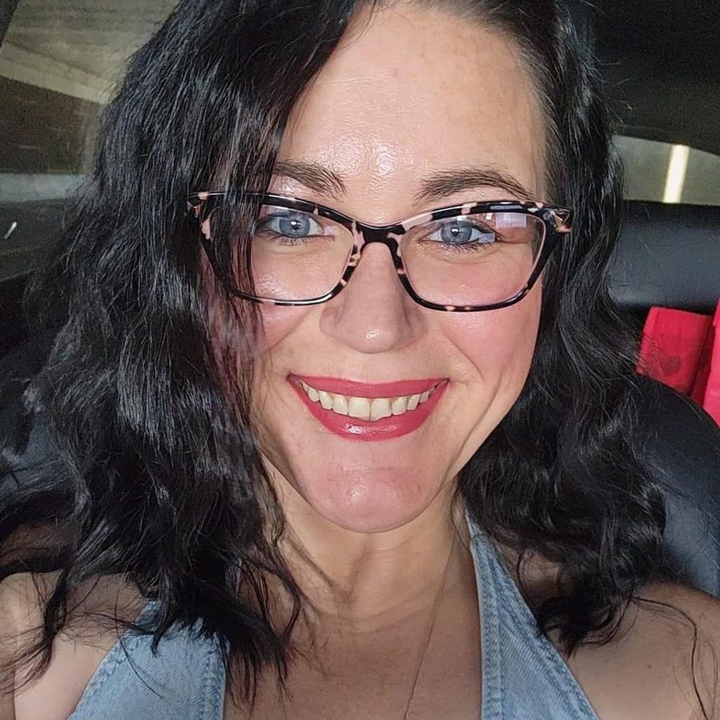 Jennifer Young Profile Photo