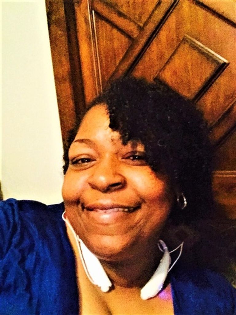 Natasha Yvette Hinton