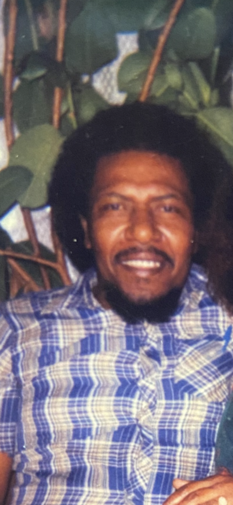 Amos Alexander Profile Photo