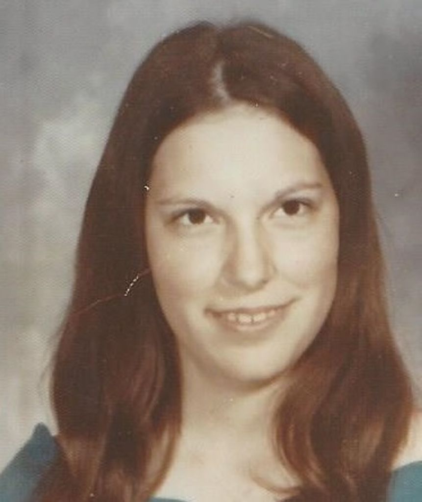 Earlene Rene (Sisk)  Eades