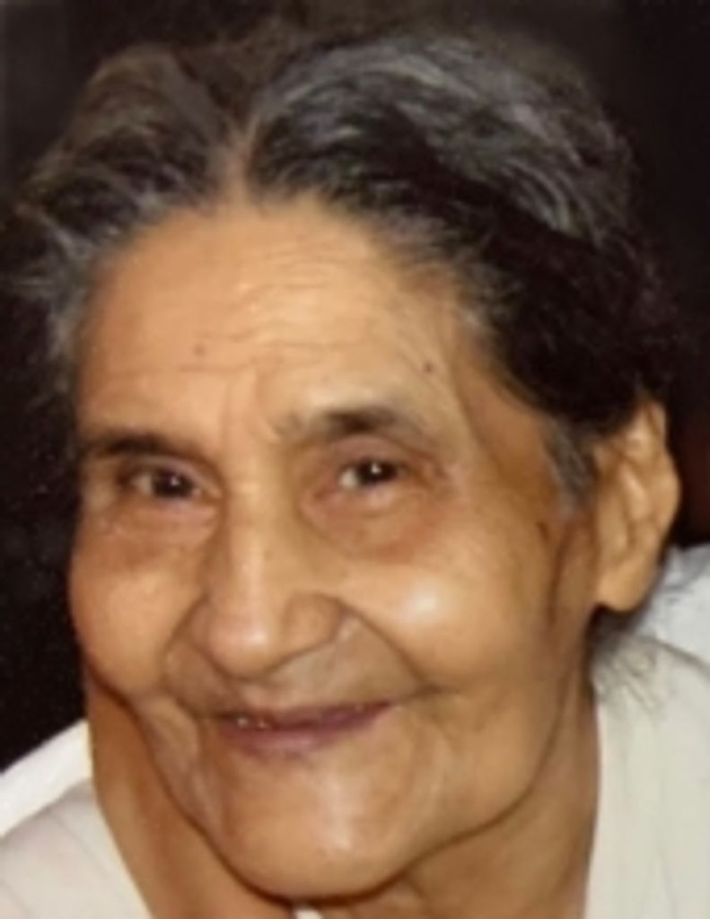 Mary (Hernandez) Salazar