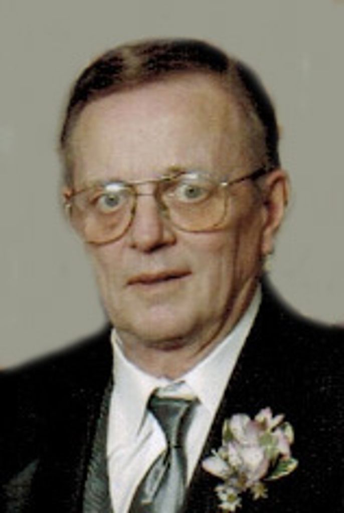 Robert Uhle Sr.