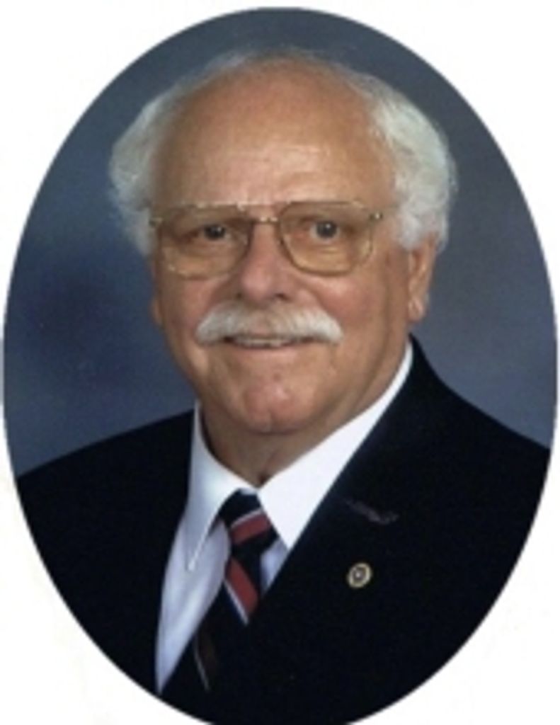 Robert  Edward Bennett