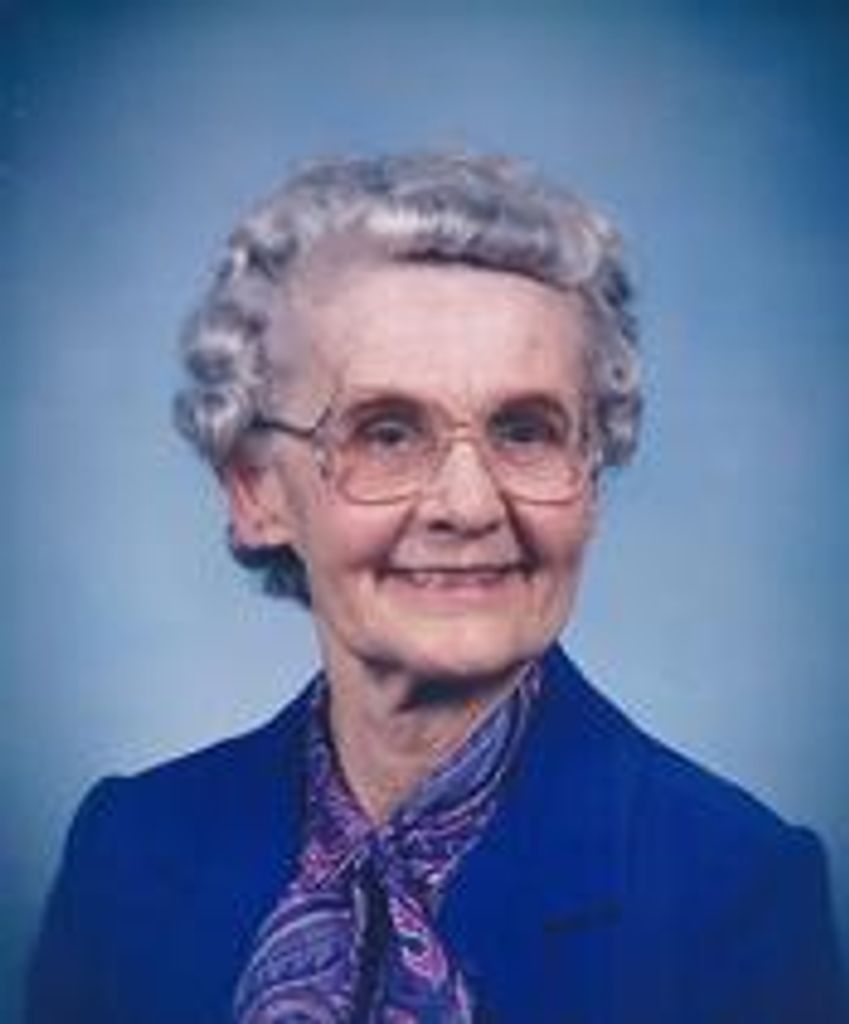 Esther Russell Profile Photo